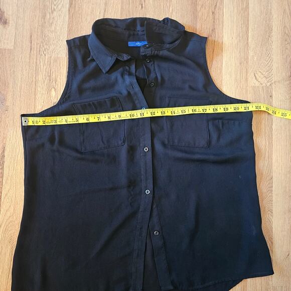 Apt 9 Black Button down blouse - Picture 6 of 7